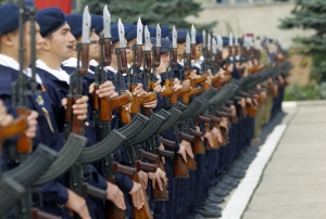 Acuzat de hărţuire sexuală, rectorul Academiei de Poliţie a demisionat