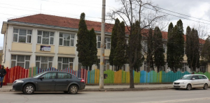 Cinci elevi au ajuns la spital din cauza jocului periculos