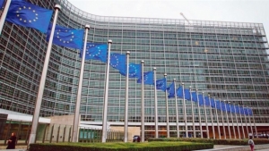 Comisia Europeană: Piaţa unică digitală. Europenii pot face cumpărături online fără frontiere