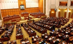Moţiunea de cenzură