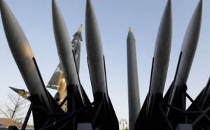 Omenirea face un nou pas spre infern: Donald Trump denunţă unilateral Tratatul privind forţele nucleare intermediare