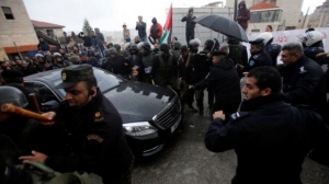 Patriarhul ortodox din Ierusalim, atacat cu pietre de palestinienii creștini: