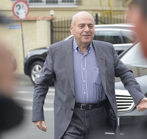 Pinalti va executa 3 ani și jumătate de închisoare, după contopirea pedepselor