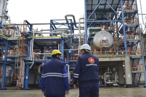Proprietarul firmei care vrea să cumpere Rompetrol, arestat în China. Preşedintele Xi Jinping a ordonat, personal, arestarea lui