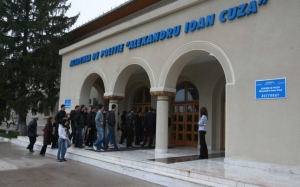 Rectorul Academiei de Poliţie Al. I. Cuza, acuzat de hărţuire sexuală. Corpul de control al MAI face verificări