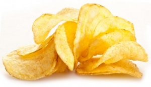 Romania ar trebui sa interzica in 5 ani chipsurile, biscuitii si produsele fast-food