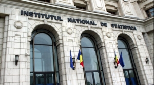 Salariile au scăzut în luna august, cine a pierdut cel mai mult