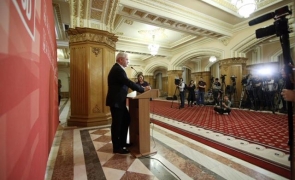 Scandalul din PSD, greu de oprit! Se cere demisia lui Dragnea pentru cea mai mare umilire a României: