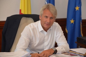 Teodorovici l-a atacat în direct pe Dragnea
