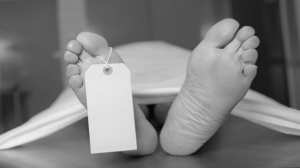 Un autopsier primeste zilnic de la cadrele medicale lista cu persoanele care sunt pe moarte