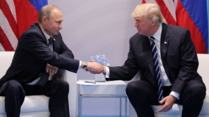 Un lobbyst ruso-american, fost agent sovietic de contraspionaj, prezent la intalnirea cu fiul lui Trump in 2016 - Vedete
