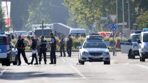 Un mort şi trei răniţi într-un atac armat la o discotecă din Germania