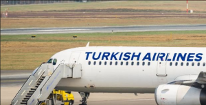 Vremea rea. O mie de turişti români, blocaţi în Turcia