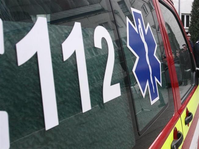 Şase persoane, între care trei copii, au ajuns la spital după ce s-au intoxicat cu gaz metan