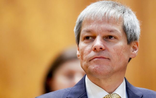 #COLECTIV: Dacian Cioloş vizitează răniţii internaţi la Spitalul de Arşi