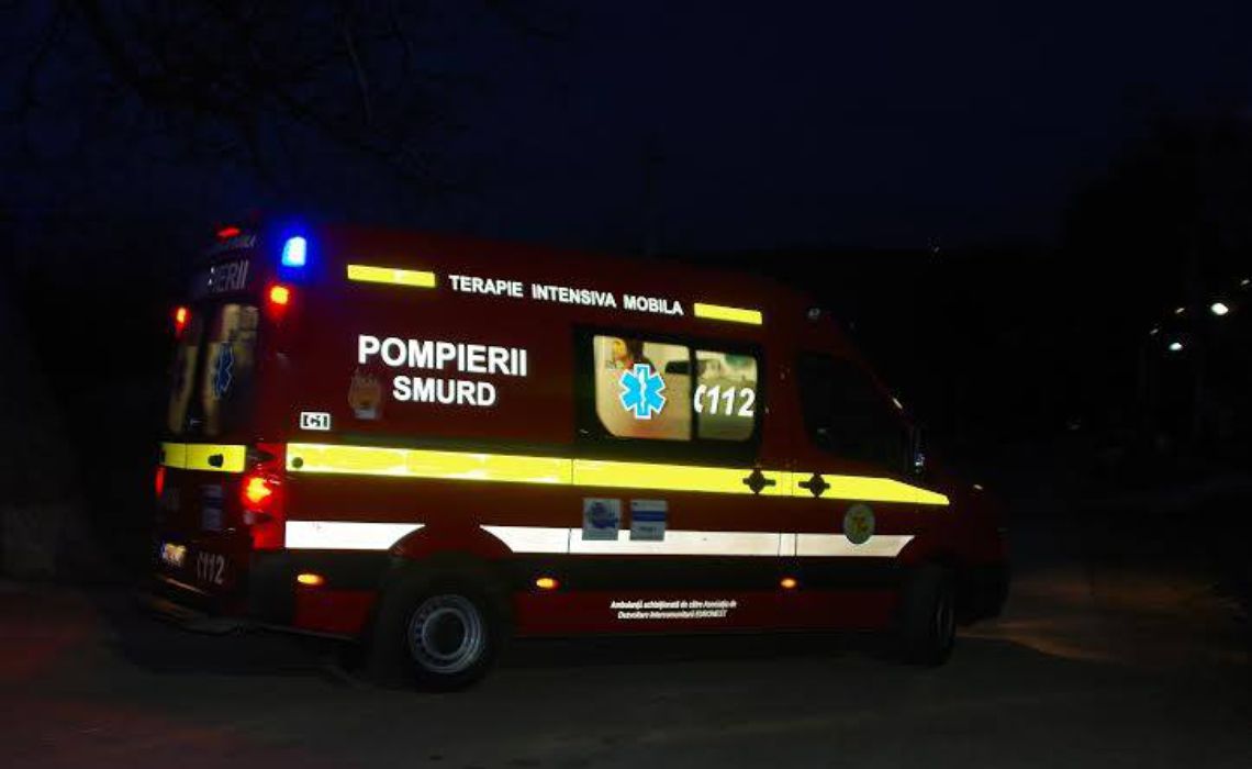 Împușcături la miezul nopții într-un cartier din Iași. Un bărbat e grav rănit