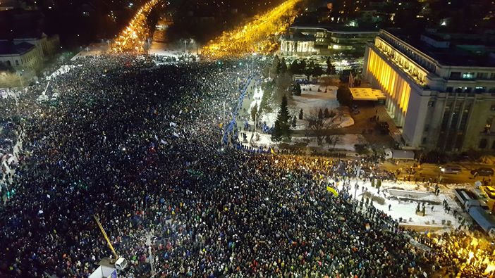 În Piața Victoriei, azi, Operațiunea Steagul UE
