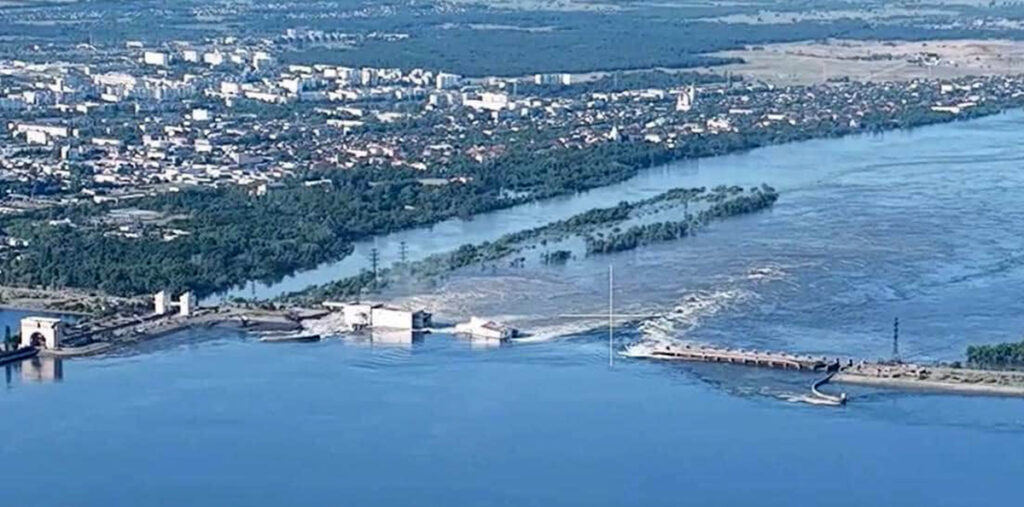 În România, niciun dig de apărare împotriva inundațiilor nu are autorizație de funcționare, iar jumătate dintre baraje funcţionează neautorizat
