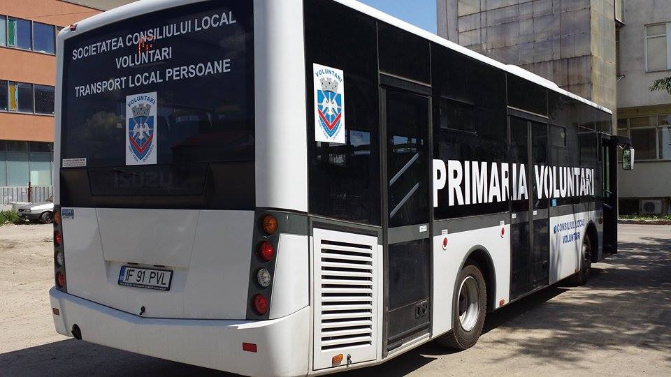 Șoferii lui Pandele se războiesc cu nevăzătorii
