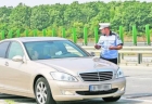 Șofer prins de polițiști în timp ce conducea cu 232 km/h pe A3