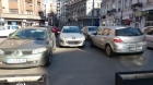8 mașini au fost incendiate noaptea trecută în București. Jandarmii au reținut un suspect