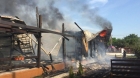 Alertă la Mahmudia. Arde o pensiune. Turiști evacuați
