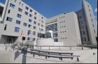 Alertă pe o stradă din centrul Iaşiului unde a fost semnalată prezenţa unui colet suspect