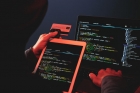 Atac cibernetic asupra unui trader japonez de criptomonede. Prejudiciu de 32 de milioane de dolari