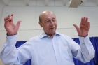 Băsescu profețește că Simion nu va intra în turul 2: "Are pregătire intelectuală de peluză!"

