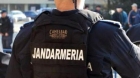 Caz şocant: Un jandarm şi iubita lui, acuzaţi că au exploatat sexual două adolescente