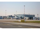Cine conduce Tarom. O pensionară, un agent de vânzări și mulți apropiați PSD