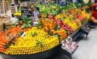 Cum te păcălesc marile supermarketuri: Alimentele nesanatoase sunt la intrare. Mâncarea junk food este plasată strategic
