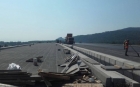 Curtea de Apel Bucureşti obligă constructorul tronsonului surpat de pe A1 Sibiu - Oraştie să restituie peste 83 de milioane de lei Companiei de Autostrăzi