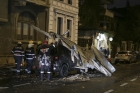 Două persoane rănite, 146 de copaci doborâţi de vânt, 80 de maşini avariate, în urma vântului puternic