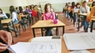 Elevii din învăţământul primar şi preşcolarii intră în vacanță