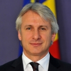 Eugen Teodorovici pregăteşte o strategie pentru a opri exodul forţei de muncă