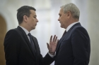 Evaluarea miniştrilor. Dragnea îi transmite un mesaj explicit lui Grindeanu: „Când eşti în barcă, să nu te zgudui prea tare şi să cazi singur din ea"