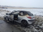 Grav accident pe DN2, în această dimineață. Ciocnire frontală, o mașină a luat foc