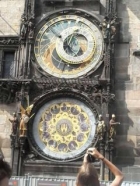 HOROSCOP 4 iulie: Taurii ar trebui sa se gandeasca la concediu!