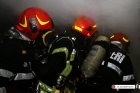 Incendiu puternic la un apartament din Ferentari