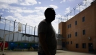 Jupanii drogurilor din Brazilia au distrus viata unui student: A fost impachetat cu cocaina si trimis pe mana politistilor. Colegii de celula omorau cu ciocanul