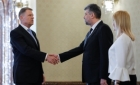 Klaus Iohannis merge în fieful lui Marcel Ciolacu: vizită alături de liderul PSD