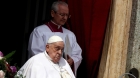 Medicul care l-a vegheat pe Papa Francisc povestește ultimele clipe din viața acestuia: "L-am găsit cu ochii deschiși"
