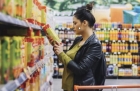 Metoda absolut jegoasa prin care unii comercianți profită de creșterea TVA-ului ca sa-si insele clientii