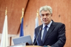 Mihai Tudose: "Vom semna un contract cu o firmă americană, care va produce armament în România"