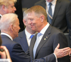 Mutu și Căscatu stabilesc soarta Ucrainei: Iohannis participă la consultări cu Biden după ce Rusia a declanșat bătălia pentru Donbas!