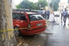 O maşină a intrat într-un grup de nuntaşi, în Brăila. Şoferul a fugit de la locul accidentului