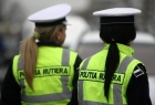 O politista de 22 de ani i-a luat unui sofer permisul si apoi l-a amendat ca nu il are la el