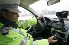 Oficial, de astazi, polițiștii de la Rutieră pot da amenzi pe baza informațiilor comunicate prin radio de operatorul radar