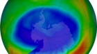 Omenirea în pericol, expusă la boli incurabile: Nouă gaură de ozon gigantică, mult peste cea din Antarctica
